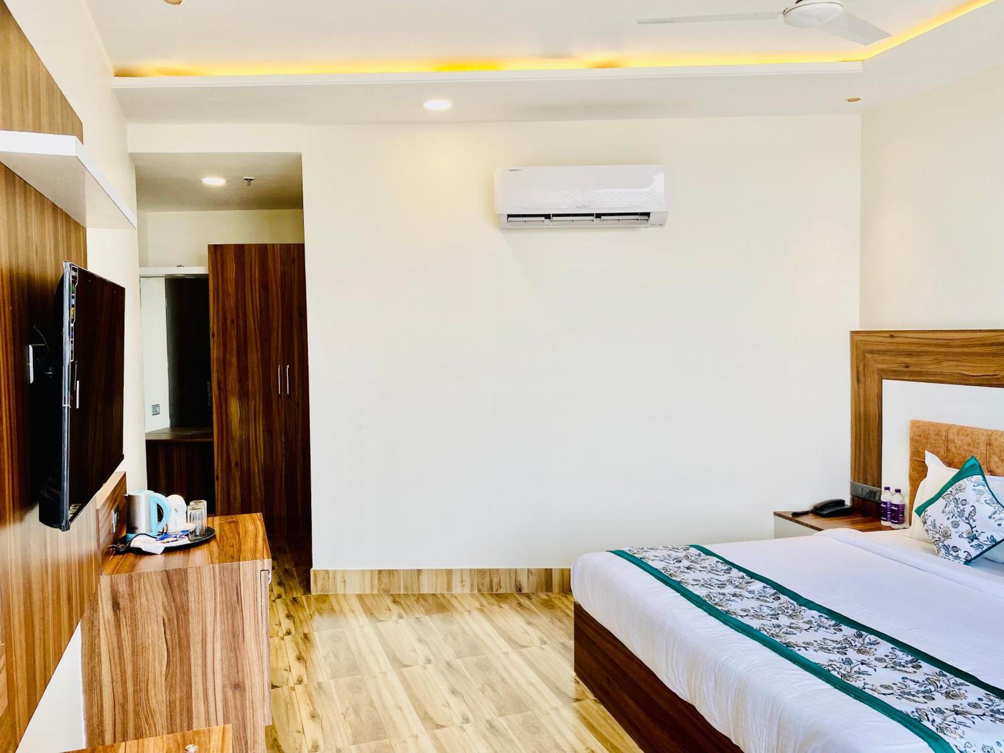 Hotel White House 350 Mtr From Golden Temple Αμριτσάρ Εξωτερικό φωτογραφία
