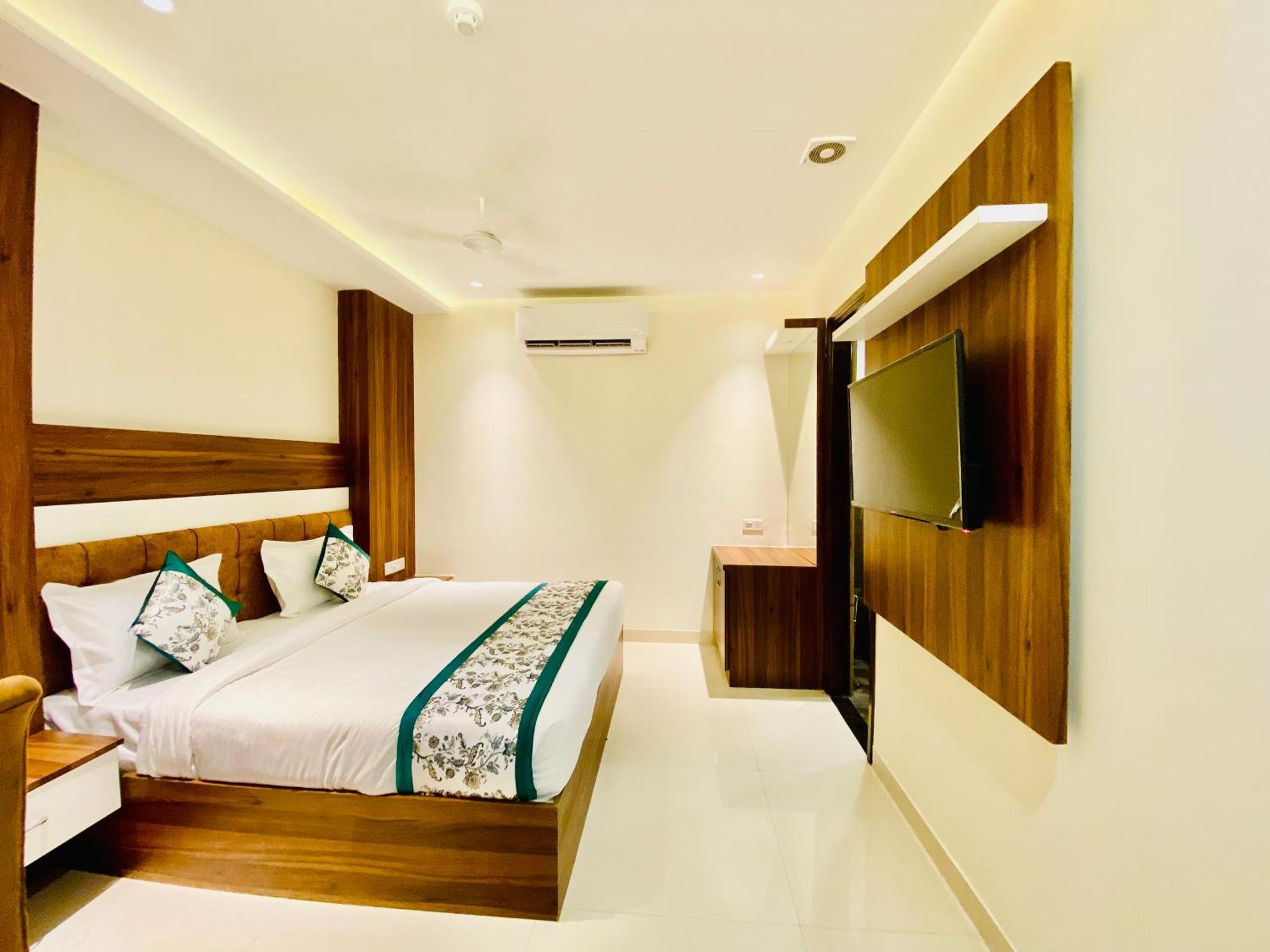 Hotel White House 350 Mtr From Golden Temple Αμριτσάρ Εξωτερικό φωτογραφία